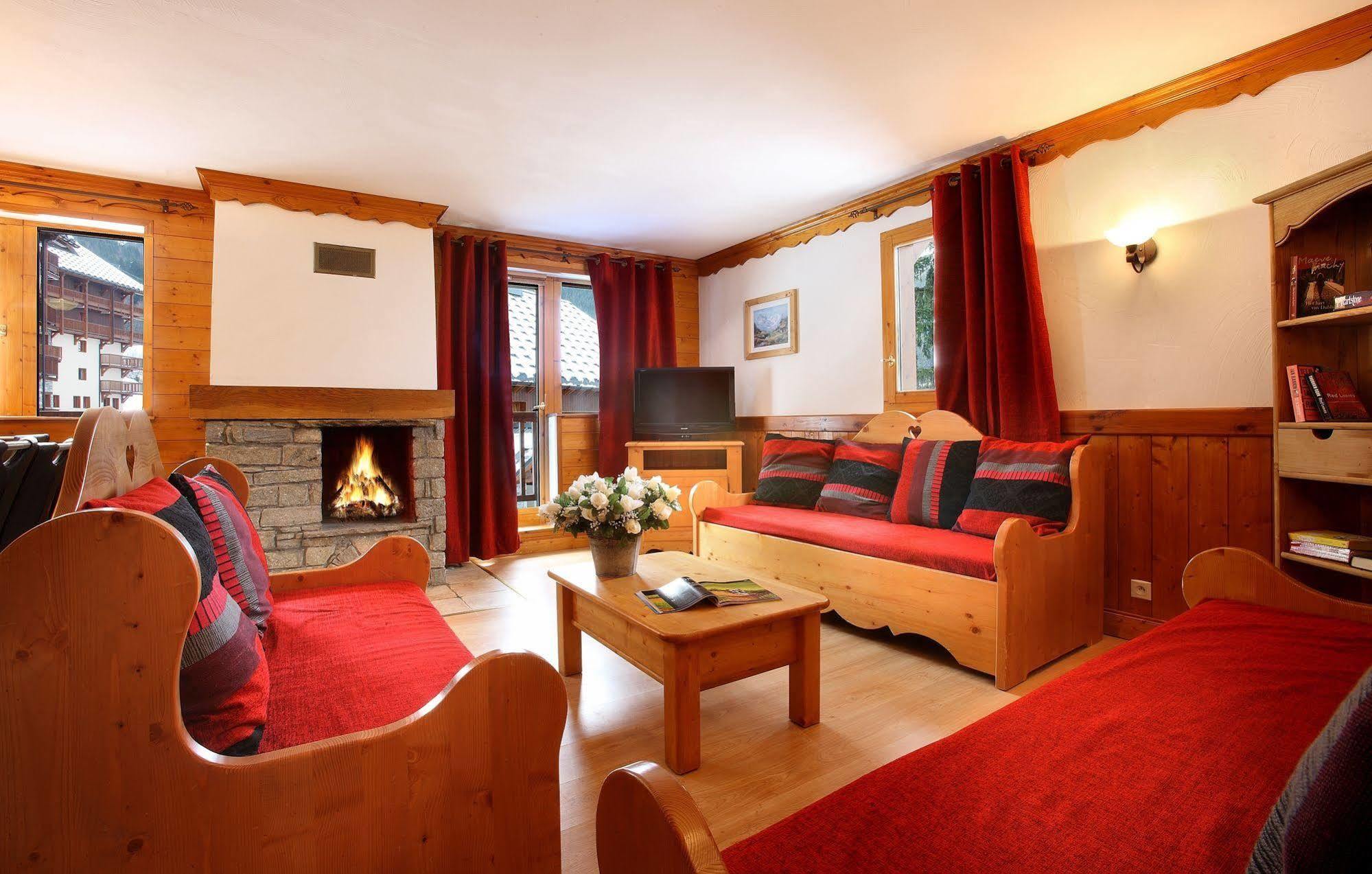 Oz Chalet Des Neiges Oz En Oisans المظهر الخارجي الصورة