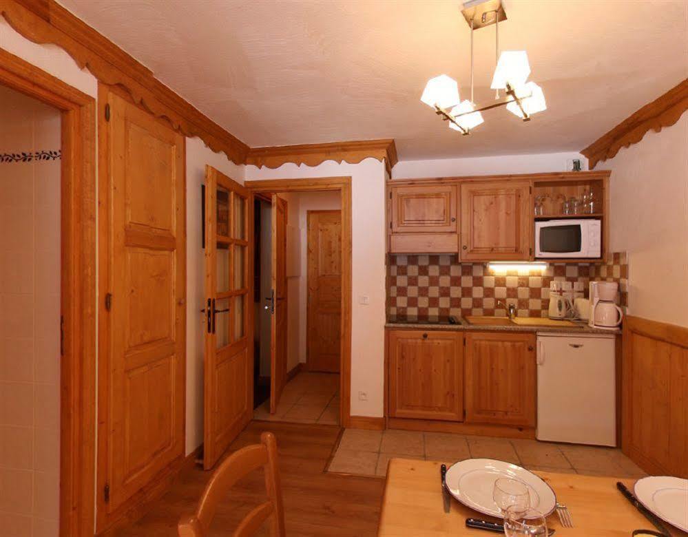 Oz Chalet Des Neiges Oz En Oisans المظهر الخارجي الصورة
