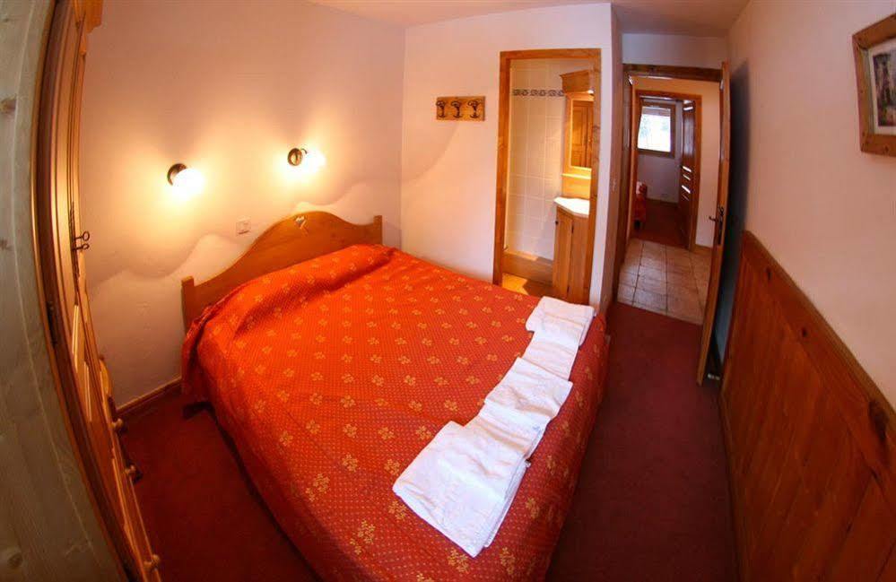 Oz Chalet Des Neiges Oz En Oisans المظهر الخارجي الصورة